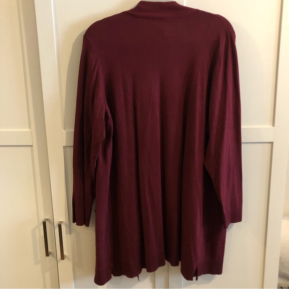 CLEO Burgundy Cardigan or Sweater NWT - Picture 8 of 9
